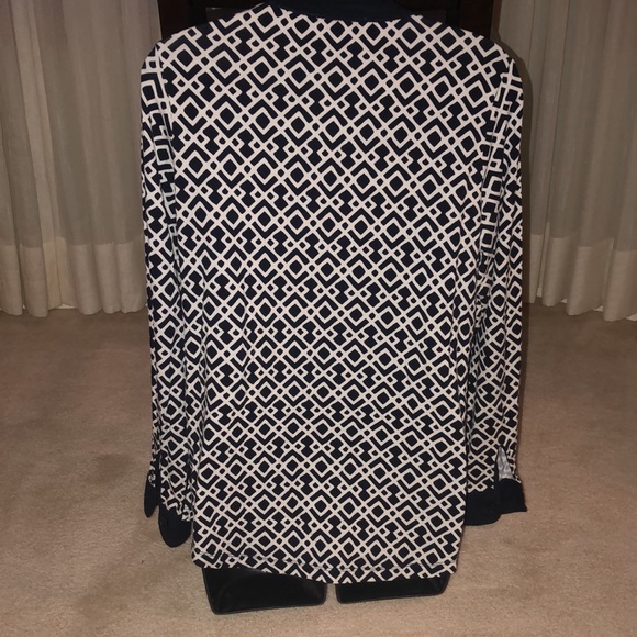 Tunic - Picture 3 of 5